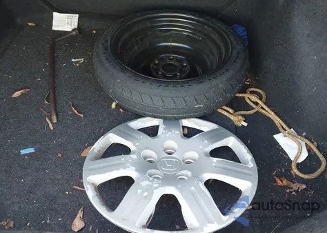 2008 Honda Civic Lx z USA, uszkodzony, nr VIN 2HGFA16528H335527